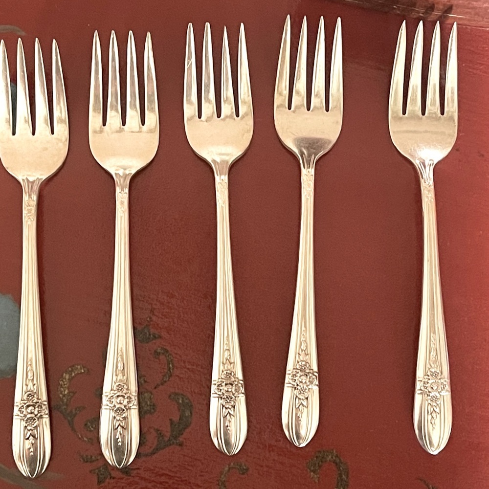 Double Plated Vintage W.M. Rogers MFG. CO